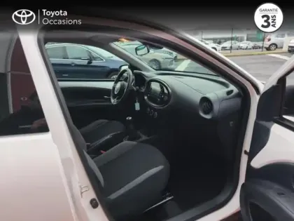Photo 5 Toyota Aygo  X 1.0 VVT-i 72ch Dynamic