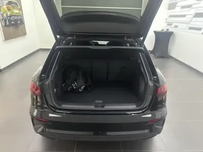 Photo 6 Audi A3  Sportback 45 TFSI e 245ch Competition S tronic 6