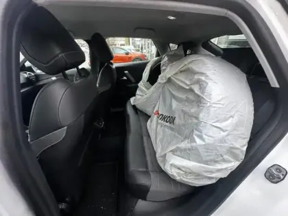 Photo 10 Citroën C4  PureTech 130ch S&S Feel