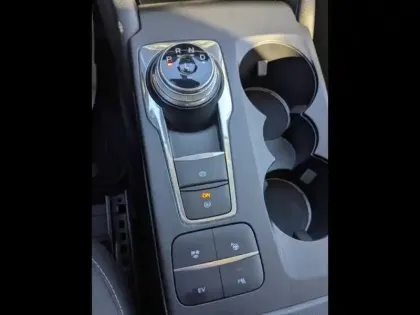 Photo 14 Ford Kuga  2.5 Duratec 225ch PowerSplit PHEV Titanium e-CVT 13cv