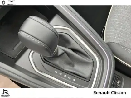 Photo 5 Renault Clio  1.6 E-Tech 145ch full hybrid Techno - 24