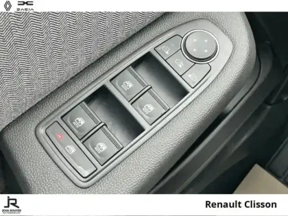 Photo 14 Renault Clio  1.6 E-Tech 145ch full hybrid Techno - 24