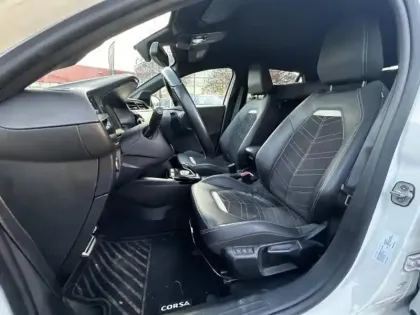 Photo 8 Opel Corsa  1.2 Turbo 130ch Ultimate BVA 2 PLACES
