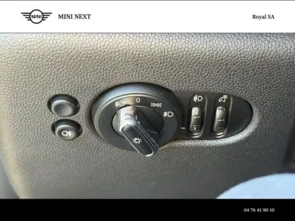 Photo 8 Mini Mini  5 Portes Cooper 136ch Edition Premium Plus BVA7