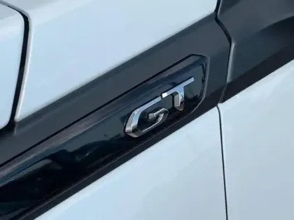 Photo 9 Peugeot 2008  1.2 PureTech 130ch S&S GT