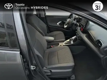 Photo 10 Toyota Yaris  116h Design 5p