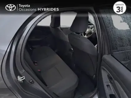 Photo 12 Toyota Yaris  116h Design 5p