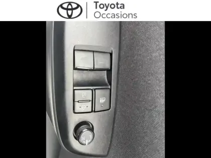 Photo 14 Toyota Yaris  116h Dynamic 5p MY22