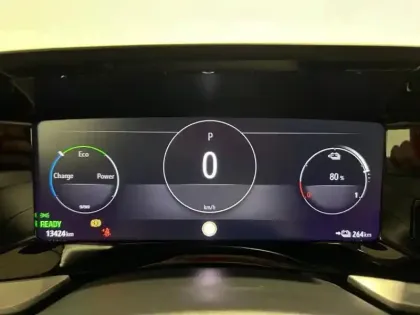 Photo 10 Opel Mokka  Electric 136 Ultimate / Alcantara / Triphasé 11KW / Gps