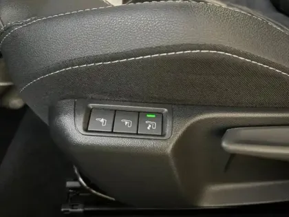 Photo 13 Opel Mokka  Electric 136 Ultimate / Alcantara / Triphasé 11KW / Gps