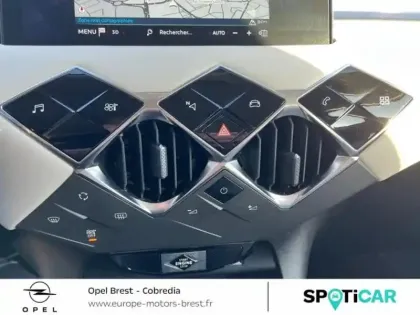 Photo 14 DS DS 3  Crossback BlueHDi 130ch Grand Chic Automatique 126g