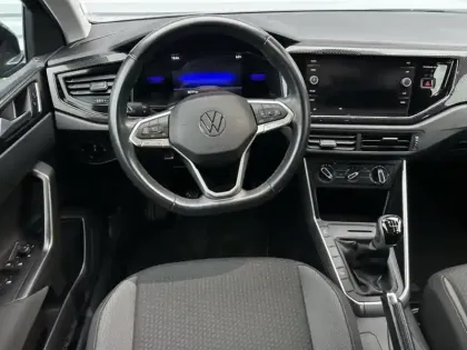 Photo 10 Volkswagen Taigo  1.0 TSI 110ch Life