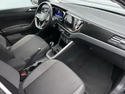 Photo 7 Volkswagen Taigo  1.0 TSI 110ch Life