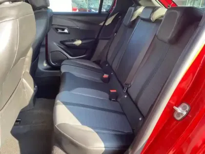 Photo 7 Peugeot 208  1.2 PureTech 100ch S&S Allure 118g