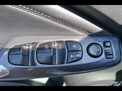 Photo 14 Nissan Juke  1.0 DIG-T 114ch N-Connecta 2023