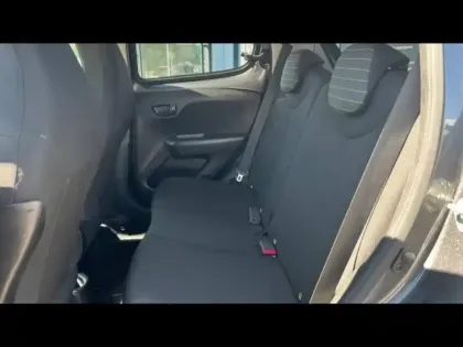 Photo 8 Peugeot 108  VTi 72 Style S&S 4cv 5p