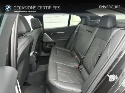 Photo 12 BMW Serie 5 Série 5 530e 299ch M Sport