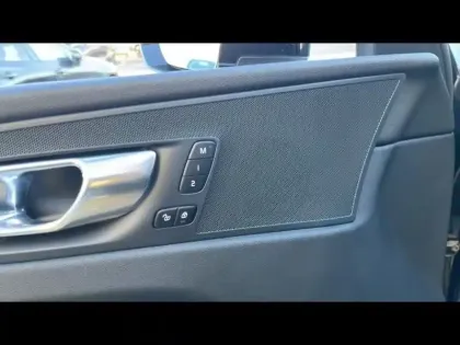 Photo 10 Volvo Xc60  B4 AdBlue 197ch Plus Style Chrome Geartronic