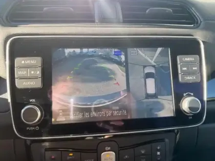 Photo 8 Nissan Leaf  150ch 40kWh N-Connecta 22