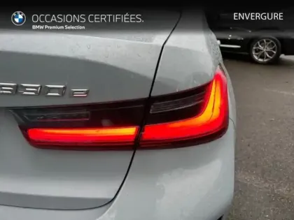 Photo 9 BMW Serie 3 Série 3 330eA 292ch M Sport