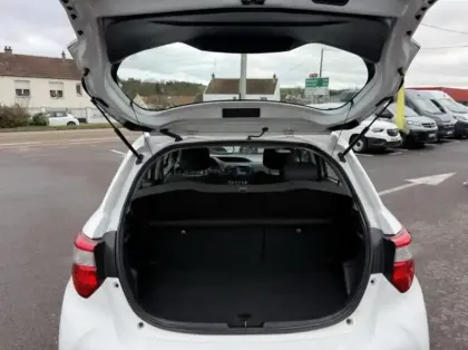 Photo 12 Toyota Yaris  70 VVT-i France Connect 5p MY19