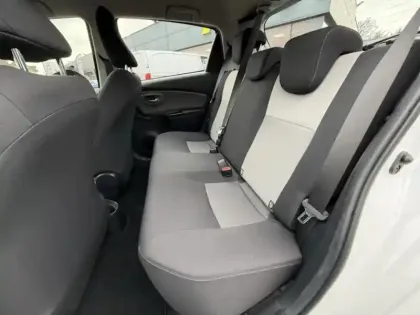 Photo 11 Toyota Yaris  70 VVT-i France Connect 5p MY19