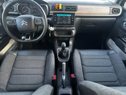 Photo 7 Citroën C3  1.2 PureTech 83ch S&S Shine Pack