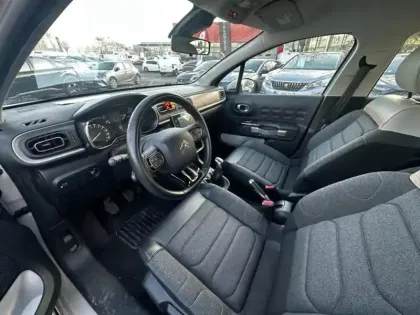 Photo 9 Citroën C3  1.2 PureTech 83ch S&S Shine Pack