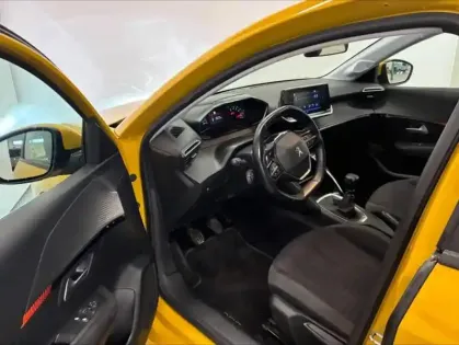 Photo 11 Peugeot 208  1.2 PureTech 100ch S&S Active