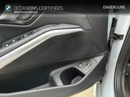 Photo 13 BMW Serie 3 Série 3 Touring 330eA xDrive 292ch M Sport