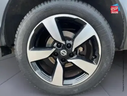 Photo 9 Nissan Qashqai  1.2 DIG-T 115ch N-Connecta Xtronic