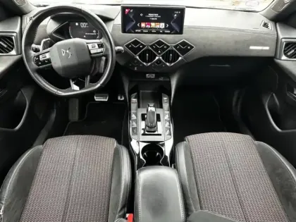 Photo 7 DS DS 3  Crossback PureTech 130ch Performance Line Automatique 7cv