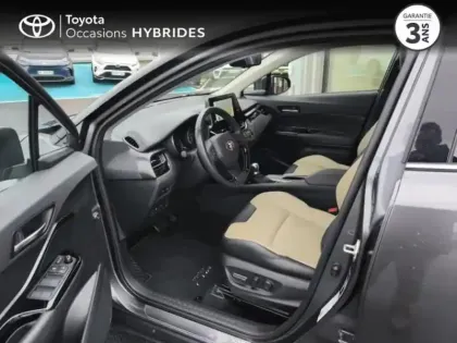 Photo 10 Toyota C-HR  184h Collection 2WD E-CVT MY22
