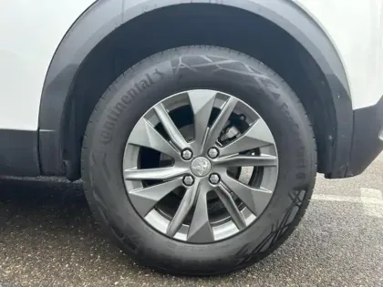 Photo 8 Peugeot 2008  1.2 PureTech 130ch S&S Style EAT8