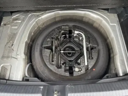 Photo 12 Volkswagen Polo  1.0 TSI 95ch R-Line