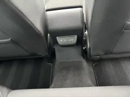 Photo 14 Volkswagen Polo  1.0 TSI 95ch R-Line