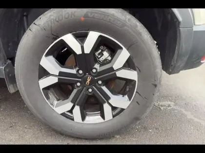 Photo 12 Dacia Duster  1.6 hybrid 140ch Extreme