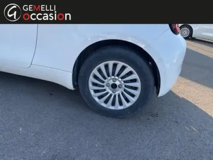 Photo 5 Fiat 500  e 95ch Action