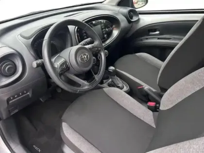 Photo 9 Toyota Aygo  X 1.0 VVT-i 72ch Dynamic S-CVT MY23