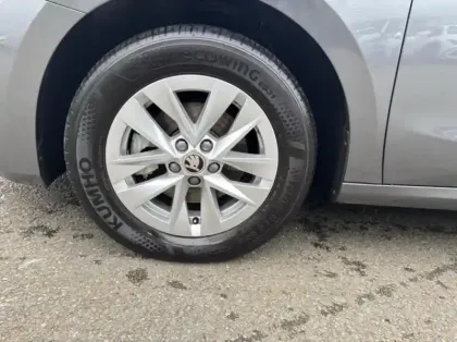 Photo 8 Skoda Fabia  1.0 TSI Evo2 116ch Selection DSG7