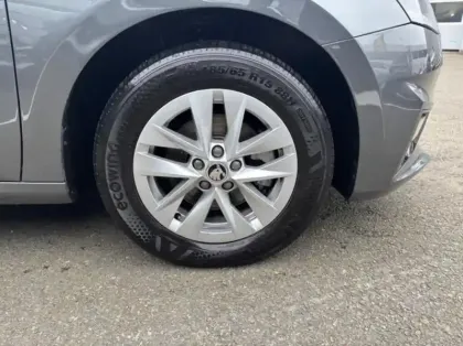 Photo 6 Skoda Fabia  1.0 TSI Evo2 116ch Selection DSG7