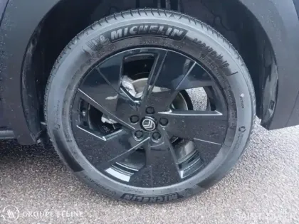 Photo 10 Citroën C5 aircross  1.2 Hybride 145ch MAX boite automatique