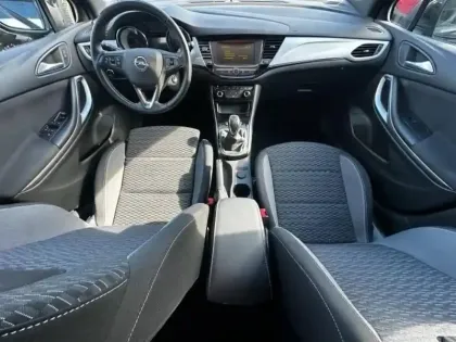 Photo 15 Opel Astra Gén. V Ph2 Elegance Business 5