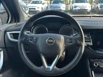 Photo 9 Opel Astra  1.2 Turbo 130ch Elegance Business 7cv