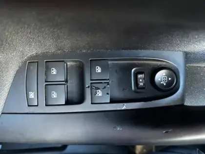 Photo 13 Opel Astra  1.2 Turbo 130ch Elegance Business 7cv