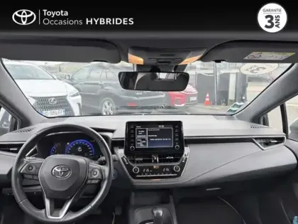 Photo 7 Toyota Corolla  122h Design