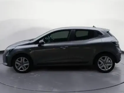 Photo 8 Renault Clio  1.5 Blue dCi 100ch Evolution - 24