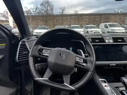 Photo 5 DS DS 7  Crossback E-TENSE 4x4 300ch Bastille +