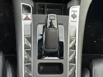 Photo 11 DS DS 7  Crossback E-TENSE 4x4 300ch Bastille +