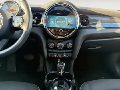 Photo 10 Mini Mini  5 Portes One 102ch  BVA7